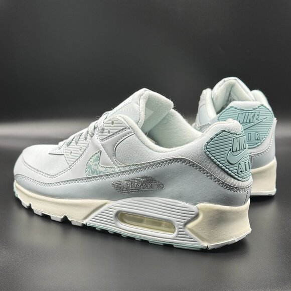 Wmns Nike Air Max 90 Aura Ocean Cube - Picture 1 of 12